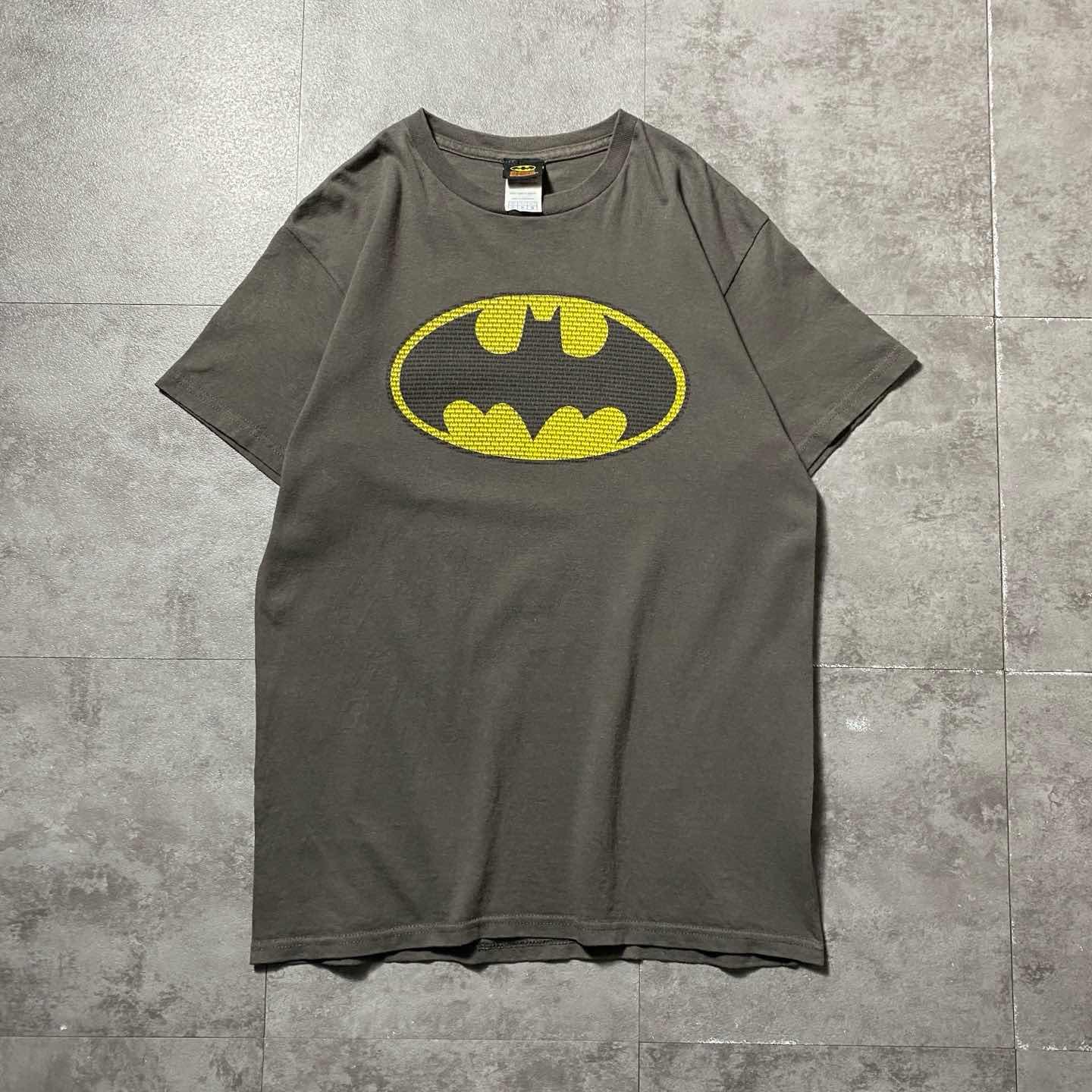 古着通販】Batman バットマン プリント チャコールグレー Tシャツ