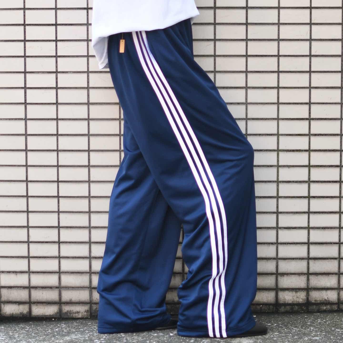 古着通販】古着 adidas ワイド トラックパンツ ワイドパンツ サイド