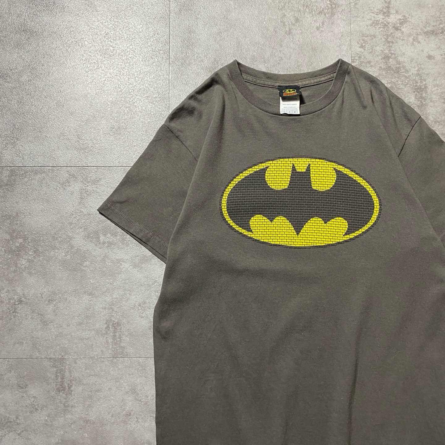 古着通販】Batman バットマン プリント チャコールグレー Tシャツ