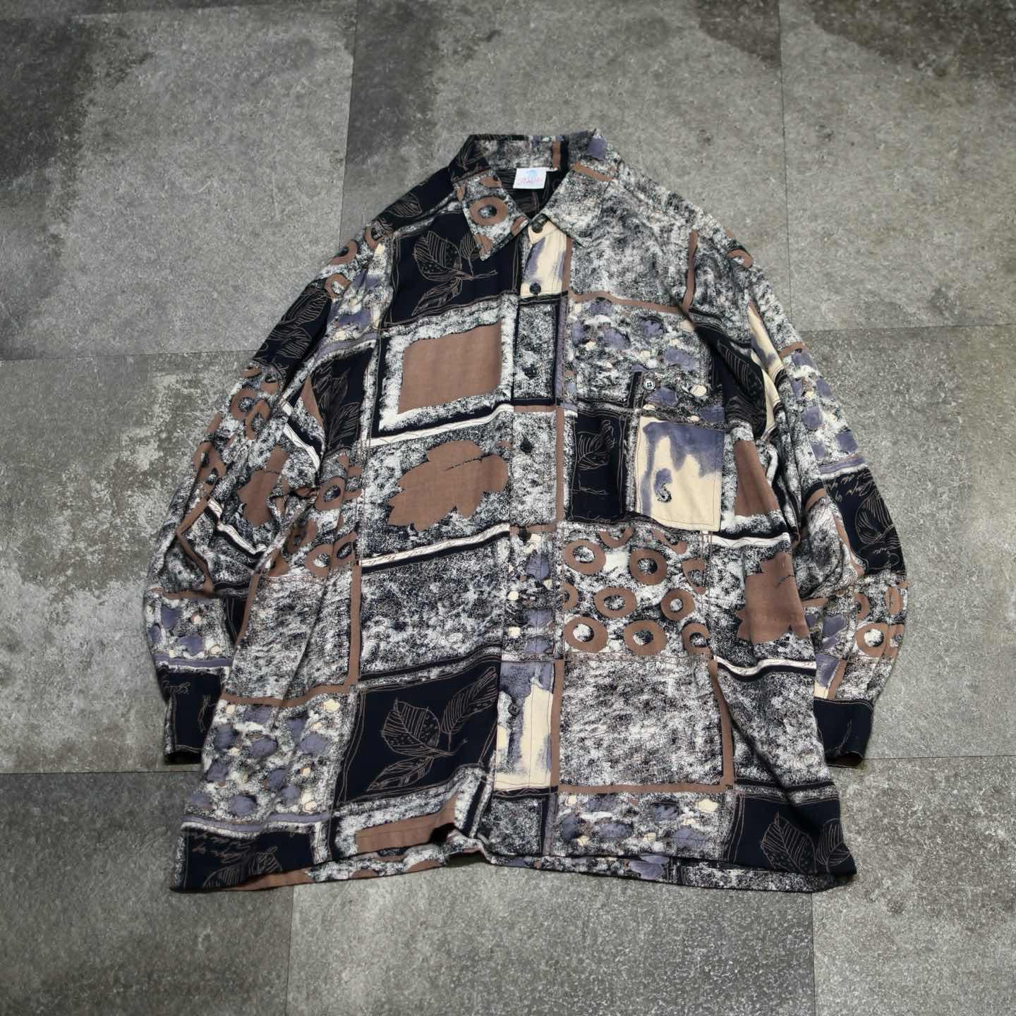 古着 アート レーヨンシャツ 柄シャツ 総柄シャツ ドレープ感◎ シャツ 古着通販】古着 アート レーヨンシャツ 柄シャツ 総柄シャツ ドレープ