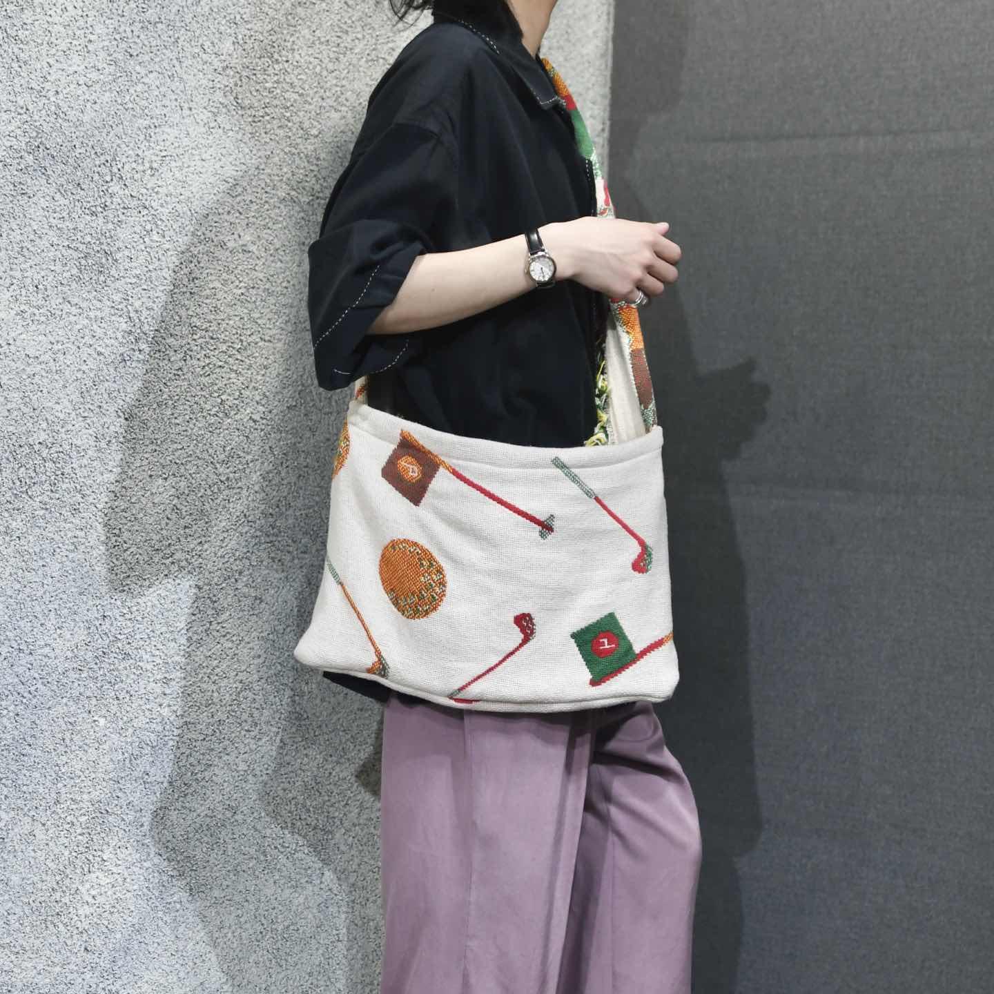 古着通販】古着 ラグ 絨毯 ハンドメイド ショルダーバッグ バッグ