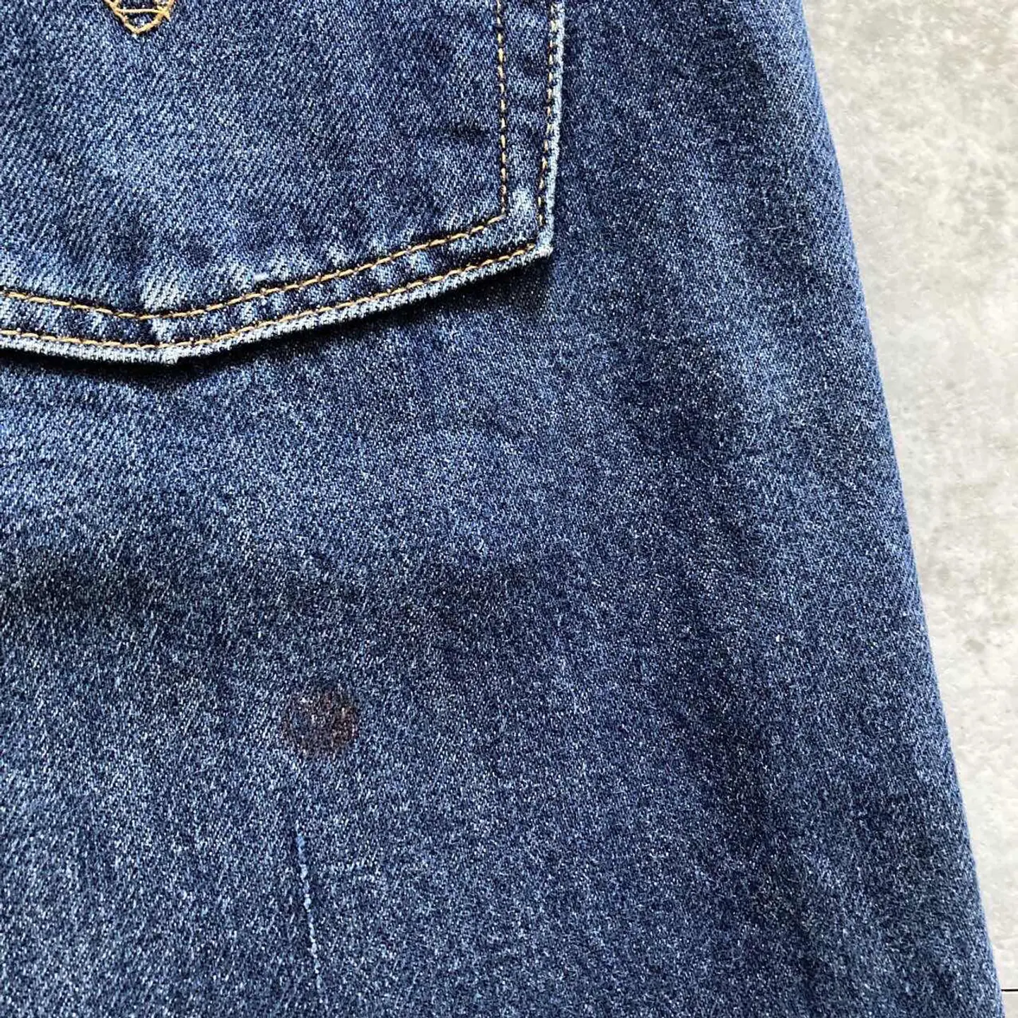 古着通販】【W28 L32】90
