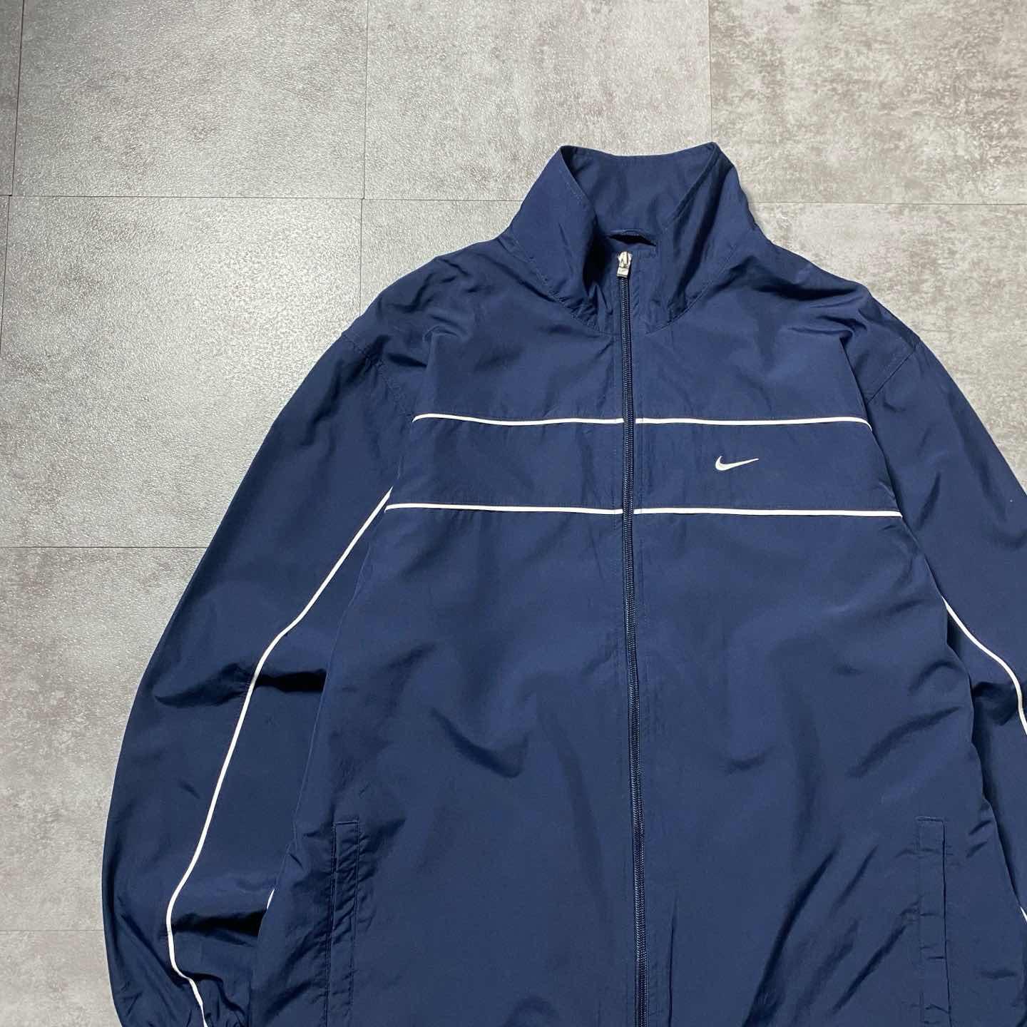 古着通販】00s ナイキ スウォッシュ 刺繍両面ロゴ ネイビー ナイロン