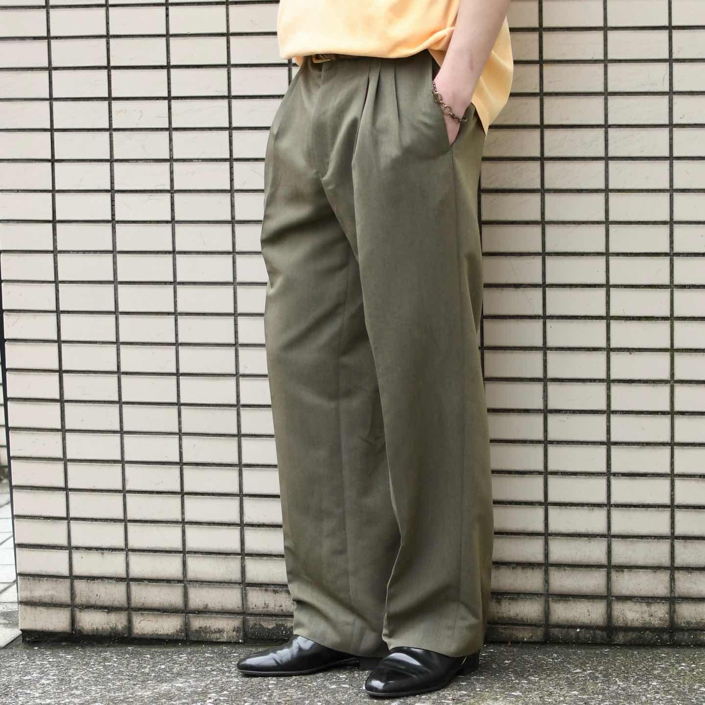 古着通販】古着 3タック カーキ レーヨン混 スラックス タックパンツ